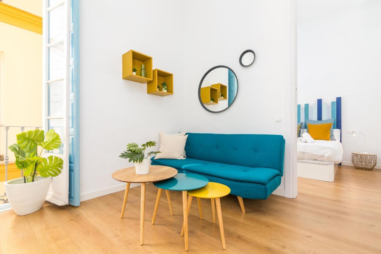 Suite Homes Apartamentos Plaza De La Merced Málaga Esterno foto