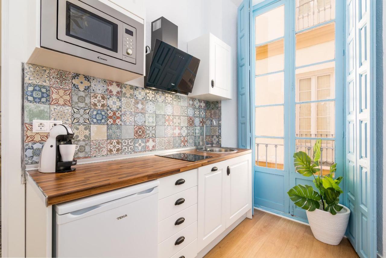 Suite Homes Apartamentos Plaza De La Merced Málaga Esterno foto